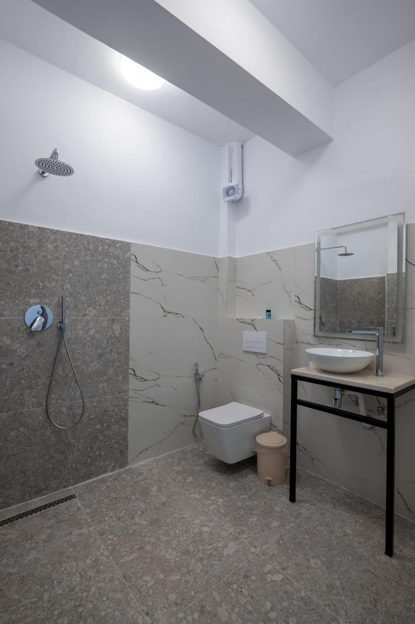 Sunset Aparthotel Sarande Exterior photo